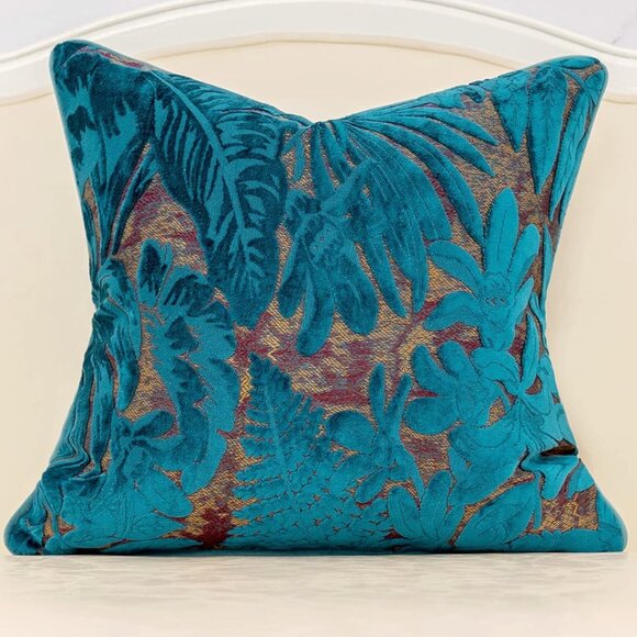 Light Blue Leaf Velvet Decorative Velvet Throw Pillow Cover 18x18 - Picture 1 of 5